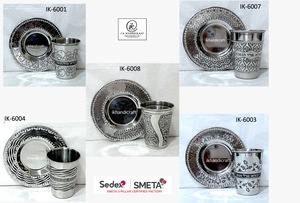 Direct Factory Sale Customisable Stainless Steel Kiddush <strong>Cup</strong> with Plate Shabbat Holidays <strong>Low</strong> MOQ <strong>Price</strong> <strong>Glass</strong> Wine Usage Kid
