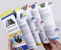 Brochure pliée en trois parties, découpée sur mesure, attrayante, laminée et pliée, en papier couché et carton