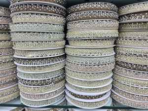 Encaje Bordado con Lentejuelas para Prendas de Mujer, Zapatos, Bolsos y Vestidos de Iglesia Católica - Adorno Lavable Ecológico al por Mayor - Product Image 5