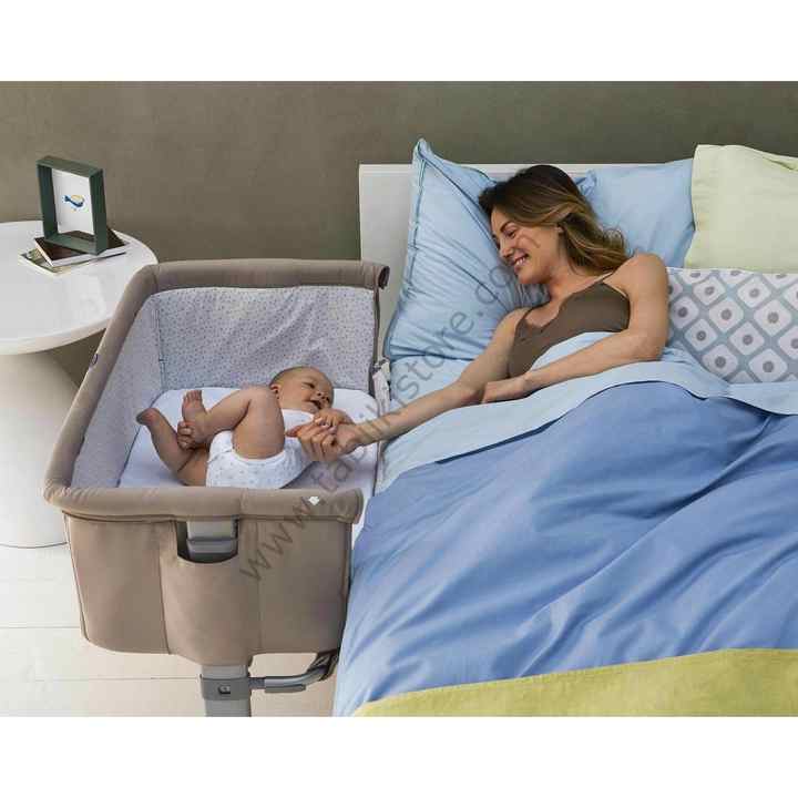 Chicco Next2Me Mother's Side Crib - Chick to Chick
