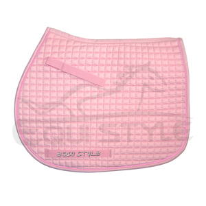 Vente en gros de tapis de selle de cheval en coton matelassé avec logo brodé taille réelle personnalisés directement à l'usine tapis de selle de cheval - Product Image 4