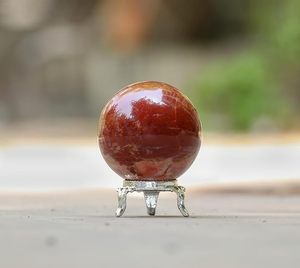 Bola de cristal de jaspe rojo natural hecha a mano al por mayor, piedra curativa de cristal metafísico para meditación, cristal pulido - Product Image 3