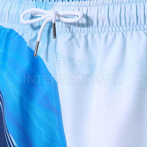 Pantalones cortos de sublimación Logotipo personalizado completo Nombres de números Pantalones cortos de entrenamiento Pantalones cortos deportivos de sublimación para hombre - Product Image 5