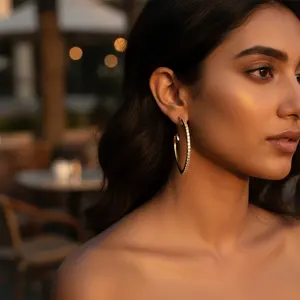 Pendientes de Aro Chapados en Oro para Mujer con Circonita Cúbica, Diseño Moderno y Religioso, Regalo Perfecto de 14K - Product Image 1