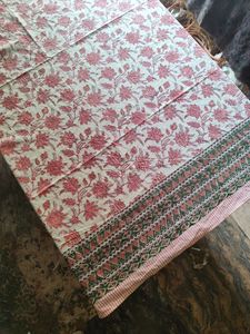 Cubierta de mesa de algodón con estampado floral hecho a mano tradicional para comedor - Product Image 4