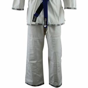 Uniforme d'entraînement d'arts martiaux en coton 100% léger et durable, personnalisé en gros, pour MMA, Karaté, BJJ, séchage rapide et respirant - Product Image 3