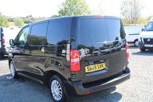 UTILISÉ LHD/RHD 2020 À YO TA PROACE 1.5D ICON COMPACT - Product Image 3