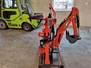 Chargeuse-pelleteuse Kubota BH77 ABSOLUTE BH90 d'occasion de 2018 pour usage agricole, garantie neuve de 3 ans - Product Image 3