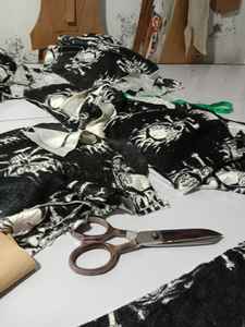 Chándales de lavado ácido de alta calidad OEM al por mayor para hombre Sudadera con capucha y pantalones de chándal con cremallera completa y logotipo personalizado para gimnasio y ropa deportiva - Product Image 6