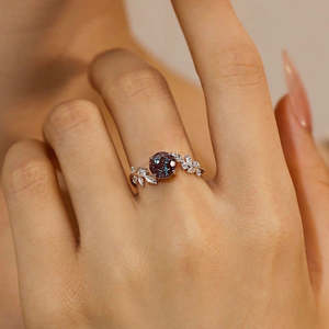 Anillo de compromiso con piedra preciosa de alejandrita chapada en rodio fino - Plata con certificado de autenticidad - Product Image 1