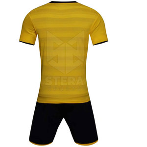 Uniforme de fútbol personalizado de alta calidad para adultos, conjunto de ropa deportiva de último diseño, técnica de corte automatizado - Product Image 2