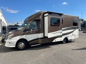 Renegade Villagio 25QRS 2016 usado, listo para vender - Product Image 4