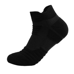 Chaussettes de course athlétiques à coupe basse pour hommes vente en gros - Product Image 3