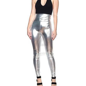 Leggings en cuir de qualité supérieure avec logo personnalisé, prix avantageux, vente en ligne. - Product Image 4