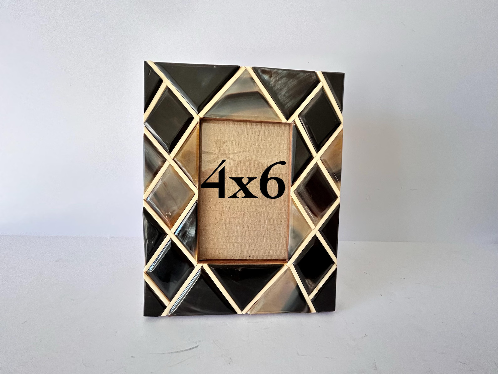 เช่นเดียวกับภาพ