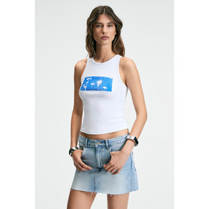 ETHIQUET WIKENDS Camiseta sin mangas con cuello redondo y tiras gruesas en la parte delantera con detalle estampado para mujer - Product Image 2
