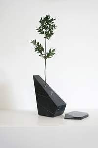 Jarrón de Flores de Mármol de Marca Privada para Decoración Artística del Hogar con Piedra Hecha a Mano y un Atractivo Visual Elegante - Product Image 2