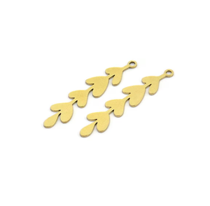 Designer populaire fait à la main en laiton massif pendentif en laiton breloques accessoires pendentifs en gros Offre Spéciale Design de mode - Product Image 6