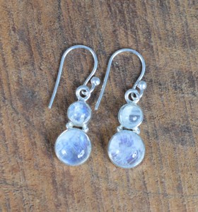 Dos pendientes de gota de piedra lunar de arcoíris, joyería de regalo de boda de Plata de Ley 925 sólida para novias, pendientes de piedras preciosas de diseñador - Product Image 3