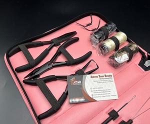 Alicates para extensiones de cabello de acero inoxidable de grado superior, Kit de herramientas con logotipo personalizado negro mate con caja rosa de hilo de cuentas - Product Image 4