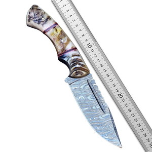 Cuchillos de Caza de Acero de Damasco de Alta Calidad con Mango de Madera, Hoja Fija de Acero de Damasco, Cuchillo Personalizable de Alta Calidad - Product Image 6
