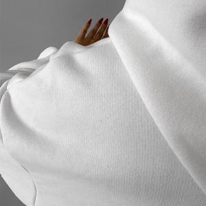 Chándal Blanco de Diseñador Personalizado para Mujer, 100% Algodón, Corte Ajustado - Product Image 3