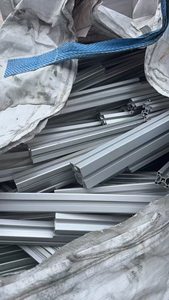 Chatarra de Aluminio 6063 de Grado de Extrusión Premium, Grandes Cantidades de Exportación para Fabricación de Aleaciones, Marca E$T Modelo 008/3813 - Product Image 4