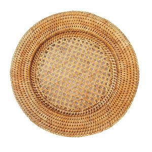 Plaque en rotin durable avec un savoir-faire unique adaptée aux pique-niques en plein air, aux réunions de famille et aux célébrations de ferme - Product Image 6