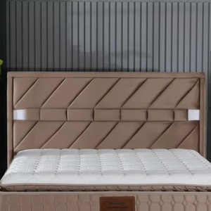 Tête de lit rembourrée marron avec rembourrage en mousse Design minimaliste et confortable - Product Image 1