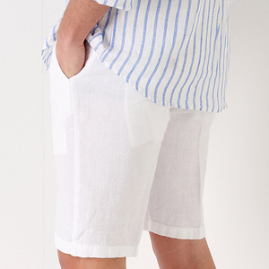 Bermuda élégant pour hommes sont parfaits pour un look décontracté et à la mode pendant les mois d'été - Product Image 6