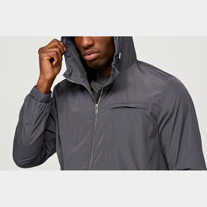 Nouvelle Veste Coupe-Vent Décontractée pour Homme 2026 de Haute Qualité, Étiquette Personnalisée, Fermeture Éclair, Coque en Polyester Ultra-Résistante, Vente en Gros à Bas Prix - Product Image 3