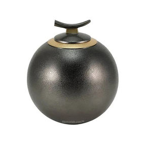 Nouveau design d'urne funéraire artisanale écologique en métal aluminium Décoration de la maison en laiton Décoration florale à feuilles dorées - Product Image 4