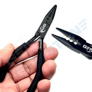 Pinza Profesional de Acero Inoxidable de 5 Pulgadas para Extensiones de Cabello, con 3 Orificios, Acabado Espejo, Agarre Negro, Herramienta para Remover Anillos de Queratina - Product Image 3