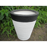 Vase à fleurs/planteur en FRP de style classique, imperméable, couleur personnalisée, intérieur/extérieur, sculpté à la main, haute qualité, plusieurs tailles, pour la maison