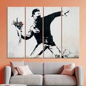 Lienzo Artístico de Banksy, Flower Bomber - Impresión de Póster de Graffiti Anarquista, 4P: Enmarcado en Galería - Product Image 1