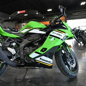 ONSport Kawasakis NINJA ZX-4RR ABS KRT Edition ABS prêt à être exporté dans le monde entier - Product Image 1