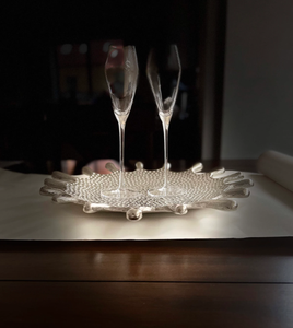 Bandeja de servicio de metal de aluminio dorado brillante para mesa de comedor de élite uso doméstico catering hospitalidad evento o bandeja de centro de mesa - Product Image 1