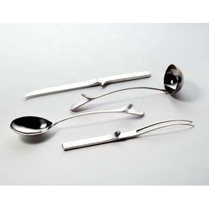 Cucchiaio dosatore in acciaio inossidabile dall'aspetto moderno con posate di alta qualità dal design reale per hotel da ristorante per matrimoni - Product Image 3