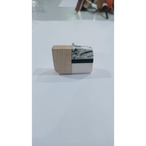 Prix de gros Boutons de porte en marbre et bois Boutons d'armoire en résine et bois Poignée de porte de meuble Poignée de porte - Product Image 5