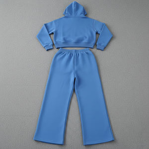 Ensemble de survêtement pour femme en coton 100% avec logo brodé personnalisé, dentelle solide, strass, fermeture éclair quart de tour, style streetwear, vente chaude - Product Image 2