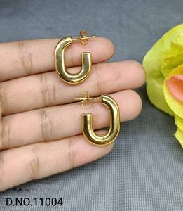 Boucles d'oreilles clous et pendentifs dorés antiques SKU 11004 - Product Image 2