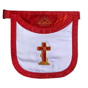 Tablier de maître maçon du Rite écossais, blanc et rouge à motifs moirés avec dentelle à franges blanches, trois rosettes rouges, service OEM - Product Image 6