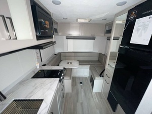 Nuevas Caravanas de Viaje T-h-o-r C-o-l-e-m-a-n 19E-Z-C 2026 para un Viaje en RV Cómodo - Product Image 6