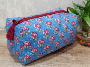 Acolchado 100% algodón Real mano bloque impreso azul Clavel bolsa de cosméticos Conjunto 2 uds cierre de cremallera bolsillos interiores de forro de plástico - Product Image 2