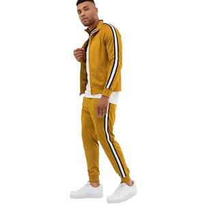 ชุดกีฬาแบบลำลองของผู้ชายชุดวอร์มแขนยาวผ้าฟลีซระบายอากาศได้ดีขนาด XL ออกแบบได้ตามต้องการสำหรับโลโก้ฤดูหนาว - Product Image 3