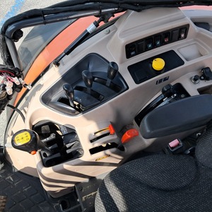 <b>Used</b> Kubota M9960HDC12 Tractor Power, Reliability, and Field-Ready Performance - Product Image 5