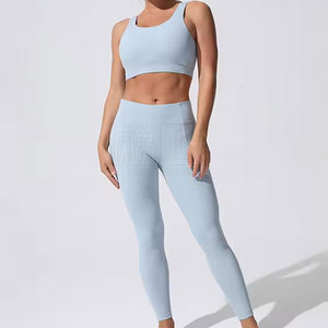 Conjunto de Yoga Deportivo para Mujer, Material Sin Costuras, Duradero y Transpirable, Diseño Personalizado - Product Image 6