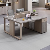 Bureau de travail double pour 2 personnes avec écran de séparation, prises électriques et pieds en métal – Poste de travail pour équipe