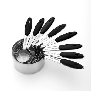 Tasses à mesurer avec poignées classiques en acier inoxydable parfait pour la cuisson de la cuisine et du bar ensemble d'outils de 8 pièces de haute qualité - Product Image 1