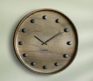 Horloge murale analogique tournée en bois de manguier de qualité supérieure fabriquée à la main Fabricants de couleur naturelle Grossiste ventes directes d'usine - Product Image 1